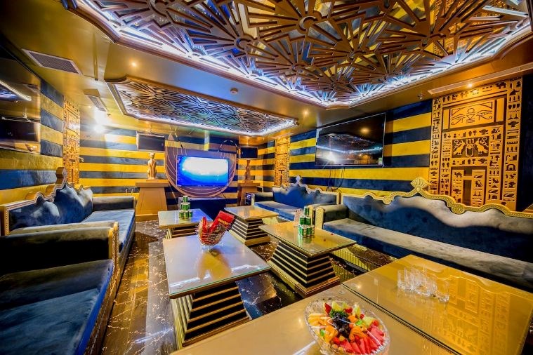 Khách sạn Quinter Central Nha Trang